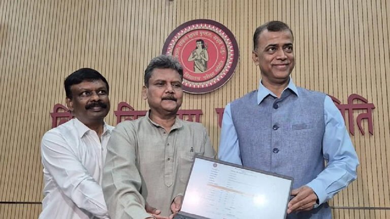 बिहार बोर्ड ने मैट्रिक का रिजल्ट घोषित किया, 82 प्रतिशत परीक्षार्थी सफल, 3 छात्र संयुक्त रूप से टॉपर